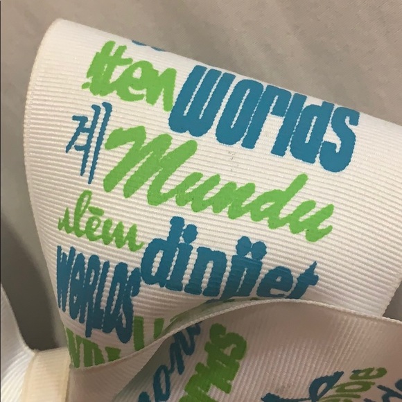 Official 2015 Cheer Worlds Bow - Picture 3 of 4